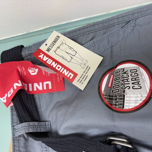 Union Bay Cargo Messenger Belted Shorts Men's size 38 - Picture 4 of 11